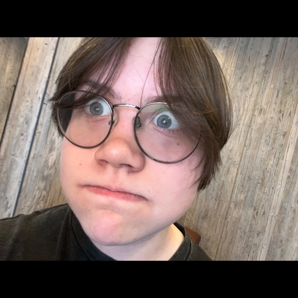 Meet your Posher, Keira - Picture 1 of 1